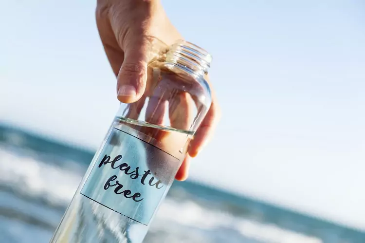 4 Benefits of Personalized Water Bottles for Your Business