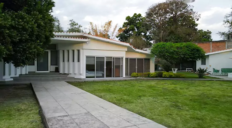 Secure Your Future Today: Luxury House For Sale in Cuernavaca Mexico